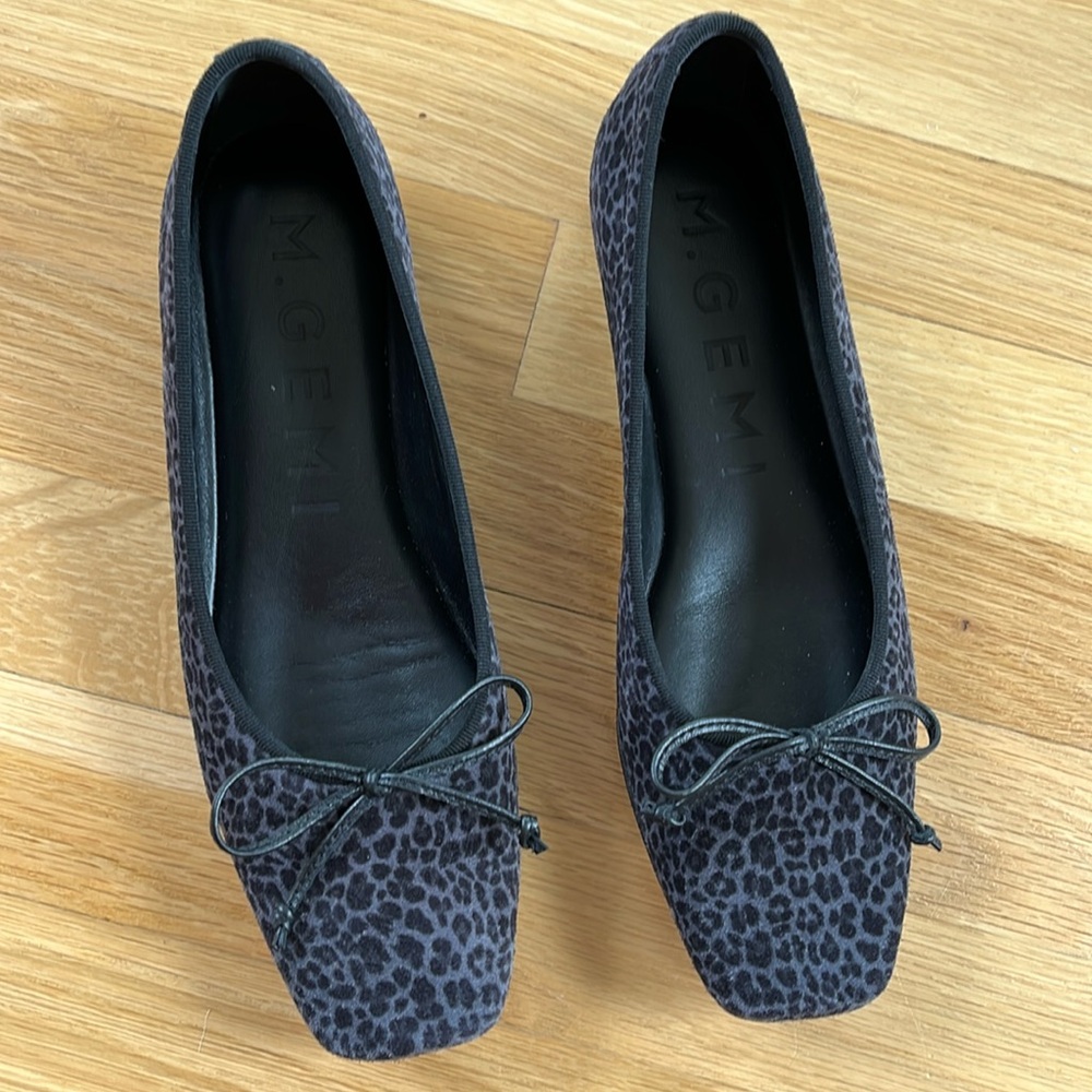 M. Gemi The Danza grey black animal print suede ballet flat size 7.5